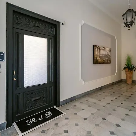 Apartamento Relais Del Gesu, Centro Storico Nápoles